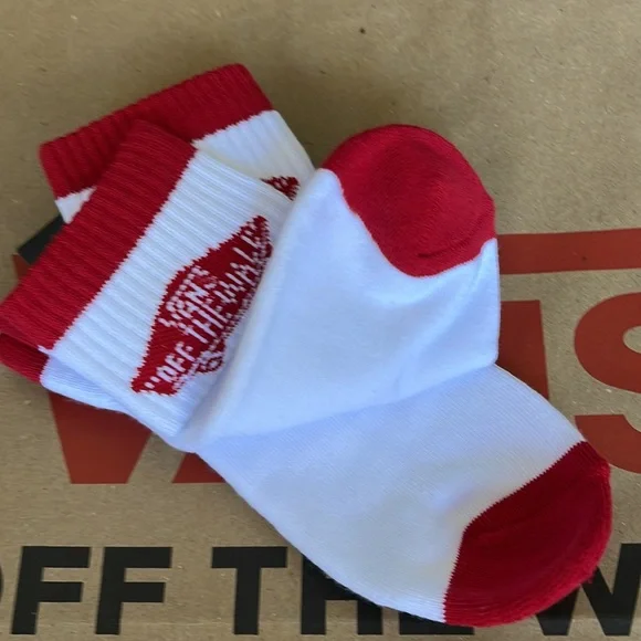VANS “Off The Wall” Women’s socks - Picture 7 of 10